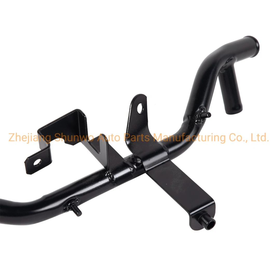 Auto Part Engine Water Radiator Coolant Water Pipe Hose for Audi A4 VW Passat 028121065L